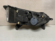 Laden Sie das Bild in den Galerie-Viewer, Frontscheinwerfer Dacia Sandero III 260607161R LED Links Scheinwerfer Headlight