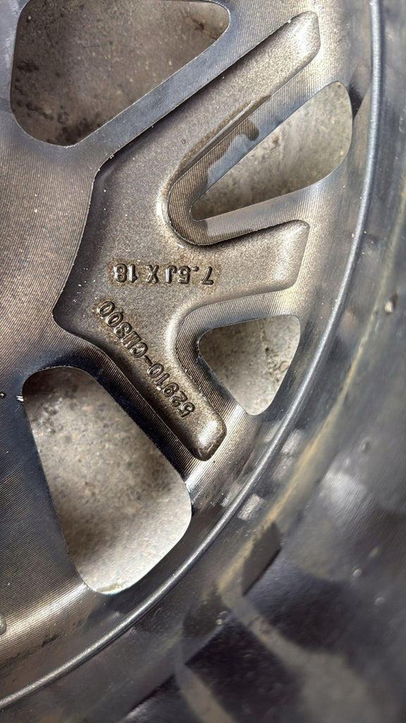 1x Alufelge 18 Zoll 7.5" 5x114.3 50ET Matt Graphit 52910CM300 Hyundai Kona Mg FEL2588112467av