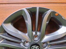 Load image into Gallery viewer, 1x Alufelge 17 Zoll 6.5" 5x114.3 51ET Glanz Graphit 52910-2Y650 Hyundai Ix35 FEL4215474821km
