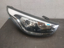 Laden Sie das Bild in den Galerie-Viewer, Frontscheinwerfer Hyundai Ix35 Xenon Rechts Scheinwerfer Headlight