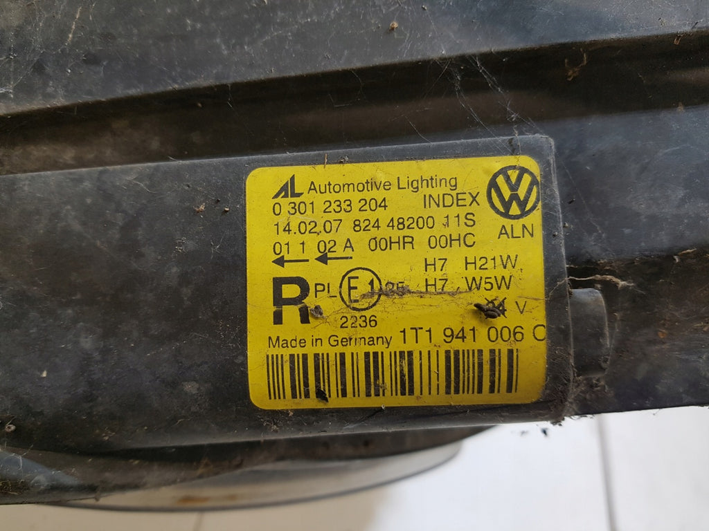 Frontscheinwerfer VW Touran 0301233204 Rechts Scheinwerfer Headlight SCH4460709635ik
