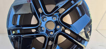 Laden Sie das Bild in den Galerie-Viewer, 1x Alufelge 18 Zoll 8.0" 5x112 44ET 3J0601025P VW Passat Rim Wheel FEL3115058060yg