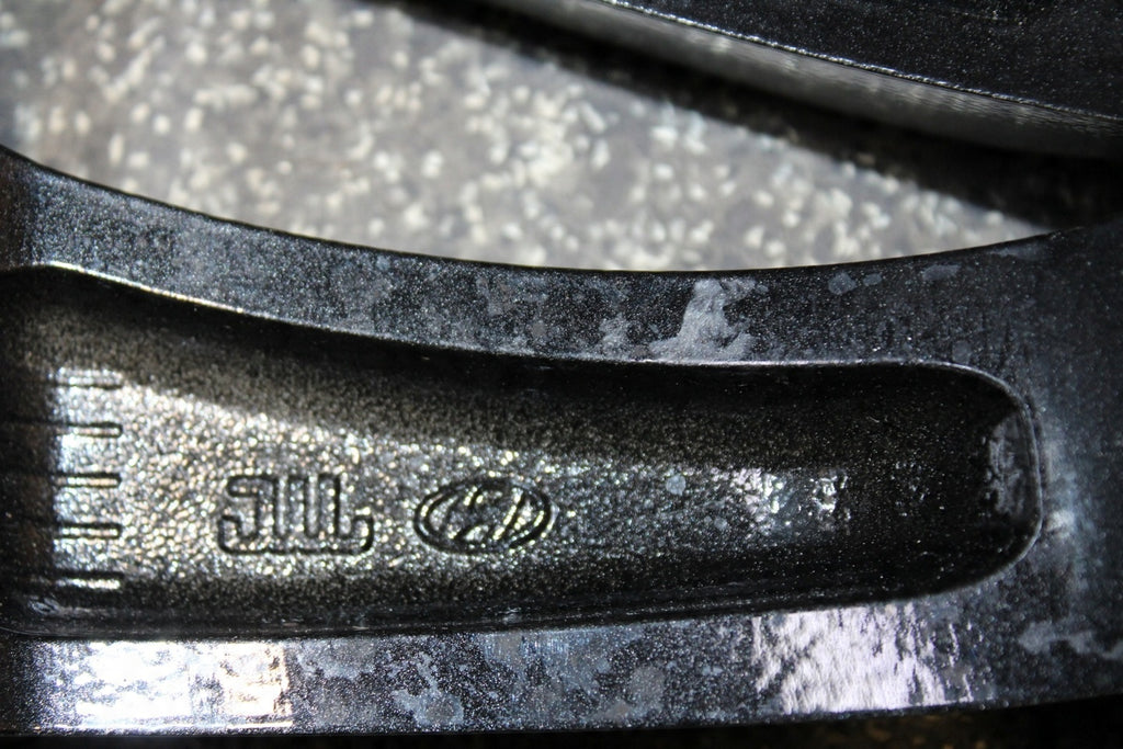 1x Alufelge 19 Zoll 8.5" 5x114.3 40ET Glanz Graphit 52910-B1270 Genesis G80