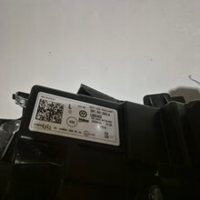 Load image into Gallery viewer, Frontscheinwerfer VW Golf VIII 5H1941005A LED Links Scheinwerfer Headlight SCH7519700765iu