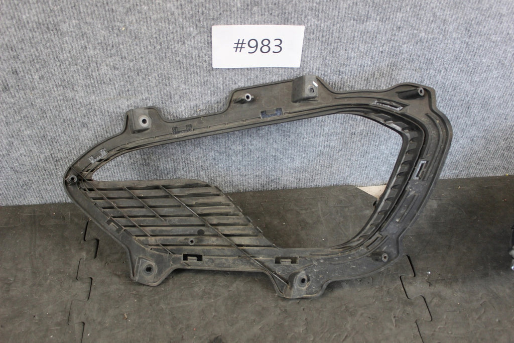 Frontscheinwerfer Hyundai Santa I Grand Fe 86564-B8010 Rechts Headlight SCH6544682739kr