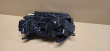 Laden Sie das Bild in den Galerie-Viewer, Frontscheinwerfer Dacia Dokker 260109550R Rechts Scheinwerfer Headlight SCH3815306361vq