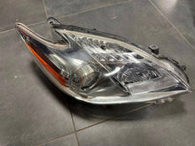 Laden Sie das Bild in den Galerie-Viewer, Frontscheinwerfer Toyota Prius ZFG205 Rechts Scheinwerfer Headlight SCH8947162586py