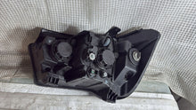 Laden Sie das Bild in den Galerie-Viewer, Frontscheinwerfer Hyundai H350 Rechts Scheinwerfer Headlight SCH5589939862qt