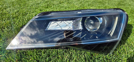 Frontscheinwerfer Skoda Superb III 3V1941015B Xenon Rechts oder Links