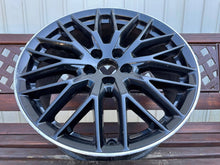 Laden Sie das Bild in den Galerie-Viewer, 1x Alufelge 18 Zoll 5x112 8W0601025DD Audi A4 Rim Wheel FEL9401558793sk