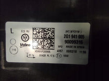 Load image into Gallery viewer, Frontscheinwerfer VW Polo 2G1941005 Halogen Links Scheinwerfer Headlight