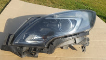 Laden Sie das Bild in den Galerie-Viewer, Frontscheinwerfer Opel Zafira C 13399858 Links Scheinwerfer Headlight