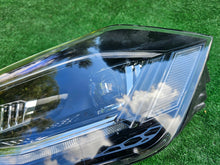 Load image into Gallery viewer, Frontscheinwerfer VW Polo 2G1941035H Halogen Links Scheinwerfer Headlight