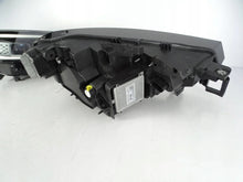 Laden Sie das Bild in den Galerie-Viewer, Frontscheinwerfer VW Id.4 11B941035D LED Links Scheinwerfer Headlight