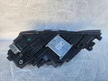 Laden Sie das Bild in den Galerie-Viewer, Frontscheinwerfer Skoda Octavia III Ein Satz Scheinwerfer Headlight SCH2106173448yf