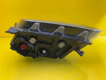 Laden Sie das Bild in den Galerie-Viewer, Frontscheinwerfer VW Amarok 2H3941032B Xenon Rechts Scheinwerfer Headlight SCH1495970488fz