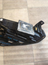 Load image into Gallery viewer, Frontscheinwerfer Ford Focus MX7B-13E015-ED Links Scheinwerfer Headlight SCH3966197237mh