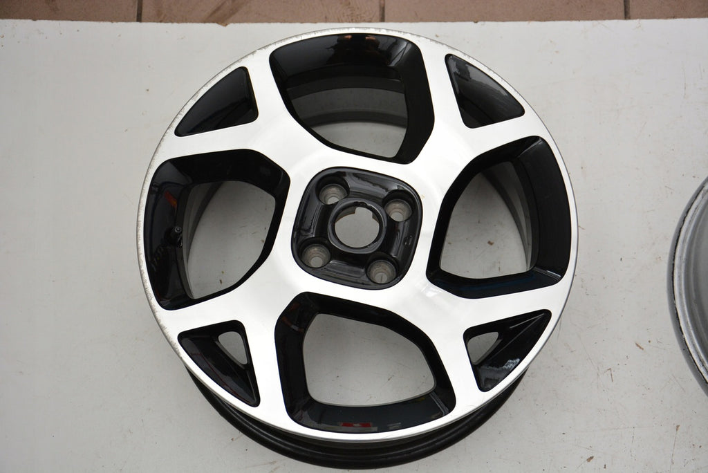 1x Alufelge 16 Zoll 6.5" 5x114.3 35ET Glanz Schwarz 52168919 Fiat Panda