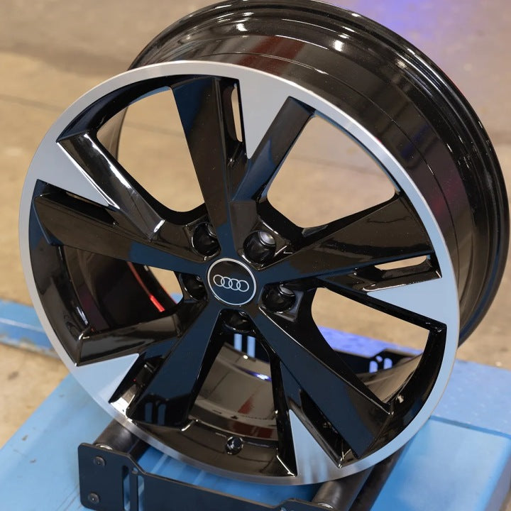 4x Alufelge 20 Zoll 8.0" 5x112 45ET Glanz Schwarz 89A601025E Audi E-Tron FEL5186636873wp