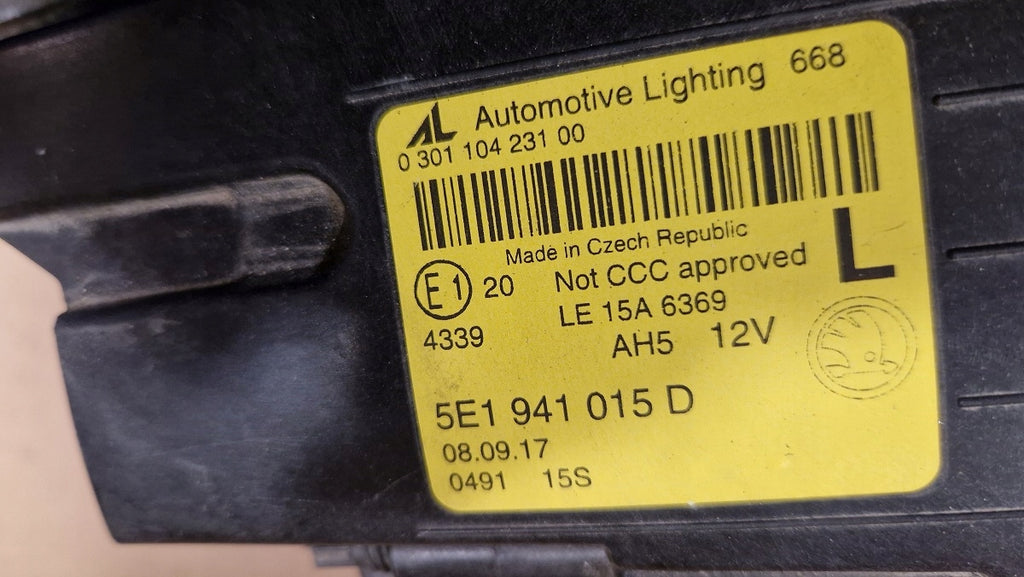 Frontscheinwerfer Skoda Octavia III 5E1941015D Links Scheinwerfer Headlight SCH8949406070qm