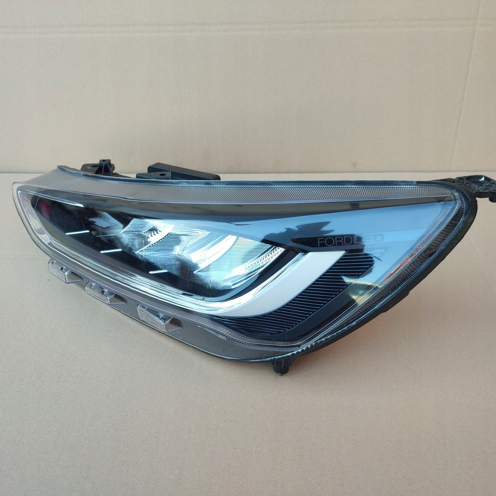 Frontscheinwerfer Ford Focus NX7B-13E015-CD NX7B13E015CD 020101 Links Headlight