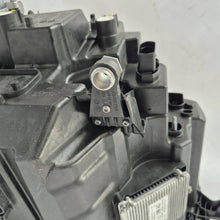 Laden Sie das Bild in den Galerie-Viewer, Frontscheinwerfer Skoda Karoq 57B941035B Links Scheinwerfer Headlight SCH2150916803pq