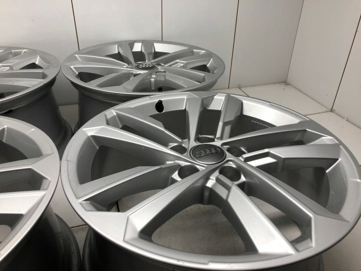 4x Alufelge 17 Zoll 8.0" 5x112 46ET Audi Rim Wheel FEL5307350241zc