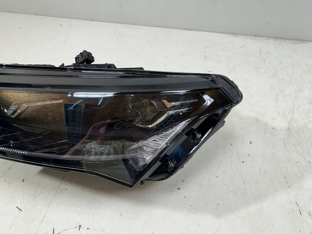 Frontscheinwerfer Skoda Enyaq 5LB941015B LED Ein Stück (Rechts oder Links)