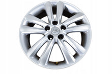 Laden Sie das Bild in den Galerie-Viewer, 1x Alufelge 18 Zoll 6.5" 5x114.3 48ET Glanz Silber 52910-2S300 Hyundai Ix35 FEL6860964089ms