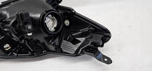Load image into Gallery viewer, Frontscheinwerfer Toyota Yaris Links Scheinwerfer Headlight