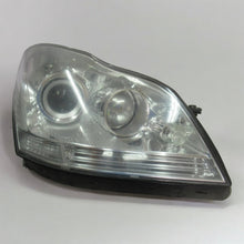 Laden Sie das Bild in den Galerie-Viewer, Frontscheinwerfer Mercedes-Benz W164 Rechts Scheinwerfer Headlight