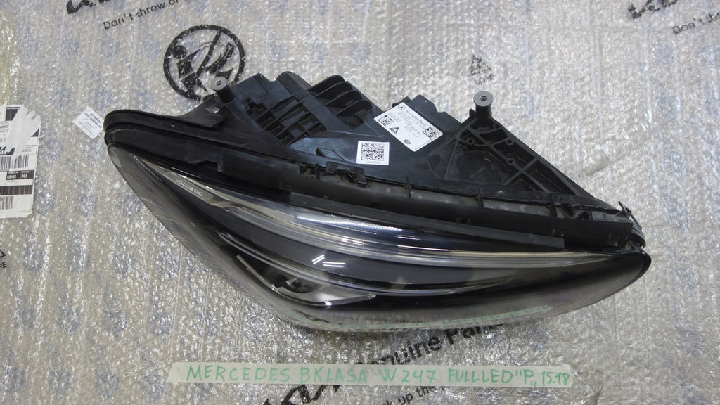 Frontscheinwerfer Mercedes-Benz W247 A2479065803 LED Rechts Headlight SCH6906720562gn