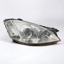 Laden Sie das Bild in den Galerie-Viewer, Frontscheinwerfer Mercedes-Benz W221 1305235874 Xenon Rechts Headlight