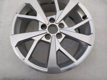Laden Sie das Bild in den Galerie-Viewer, 1x Alufelge 18 Zoll 7.0" 5x112 43ET 83A601025J Audi Q3 Rim Wheel FEL4595858156sr