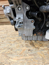 Load image into Gallery viewer, Motor VW Passat BKP 2.0 TDI 140PS 103kW Diesel Engine Komplett