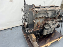 Laden Sie das Bild in den Galerie-Viewer, Motorblock Renault Volvo I FMD11N Diesel Unkomplett MOT9806739837dr