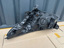 Load image into Gallery viewer, Frontscheinwerfer Renault Trafic III 260106627R Rechts Scheinwerfer Headlight SCH2546927352jb