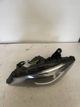 Laden Sie das Bild in den Galerie-Viewer, Frontscheinwerfer Mercedes-Benz Cla A1178201561 Xenon Links Headlight SCH2267928078ms