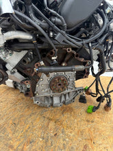 Load image into Gallery viewer, Motor Skoda Superb I AMX 2.8 193PS 142kW Benzin Engine Unkomplett MOT1747441697dc