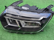 Laden Sie das Bild in den Galerie-Viewer, Frontscheinwerfer Dacia Duster 260602287R Links Scheinwerfer Headlight SCH7807846732wr