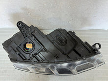 Laden Sie das Bild in den Galerie-Viewer, Frontscheinwerfer Skoda Octavia III 5E1941015B Xenon Links Headlight SCH7162526496ih