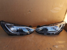 Laden Sie das Bild in den Galerie-Viewer, Frontscheinwerfer Ford Focus JX7B-13E016-AE JX7B-13E017-AE Full LED Ein Satz SCH3625928787qb