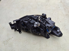Laden Sie das Bild in den Galerie-Viewer, Frontscheinwerfer Mazda 6 Gl GRF5-51040 LED Links Scheinwerfer Headlight SCH2632117744pd