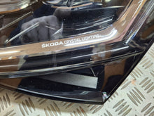 Laden Sie das Bild in den Galerie-Viewer, Frontscheinwerfer Skoda Superb III 3V1941015D Full LED Links Headlight