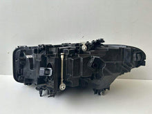 Laden Sie das Bild in den Galerie-Viewer, Frontscheinwerfer BMW G31 G30 5A26FA4-01 Rechts Scheinwerfer Headlight