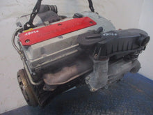 Laden Sie das Bild in den Galerie-Viewer, Motor Mercedes-Benz W210 111957 2.0 MPI 163PS 120kW 2001 Benzin Unkomplett MOT7862924449ef