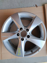 Load image into Gallery viewer, 1x Alufelge 17 Zoll 7.0&quot; 5x112 A4474014800 Mercedes-Benz W447 Rim Wheel