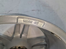 Laden Sie das Bild in den Galerie-Viewer, 1x Alufelge 19 Zoll 8.0" 5x108 Rim Wheel FEL2779819345as