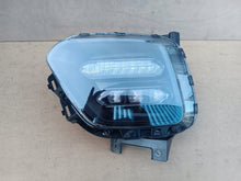 Load image into Gallery viewer, Frontscheinwerfer Kia Soul III Links Scheinwerfer Headlight SCH7393925533gp