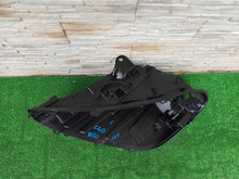 Laden Sie das Bild in den Galerie-Viewer, Frontscheinwerfer BMW 1 F40 LED Links Scheinwerfer Headlight SCH1613017421ye